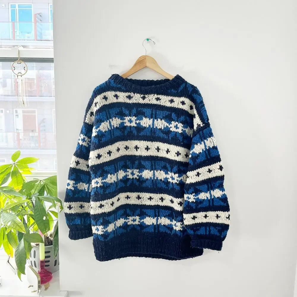 World Class Inc Blue Print Wool Oversized Sweater Size Large
